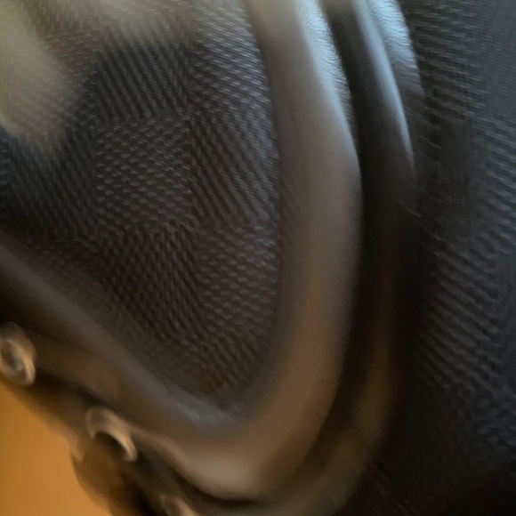 Louis Vuitton Men's US Size 11 EU 45 High Top - Picture 3 of 3